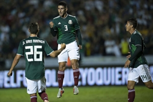 México derrota a Costa Rica