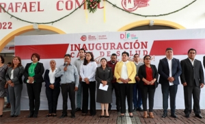 Karina Pérez Popoca inaugura casa de salud de San Rafael Comac