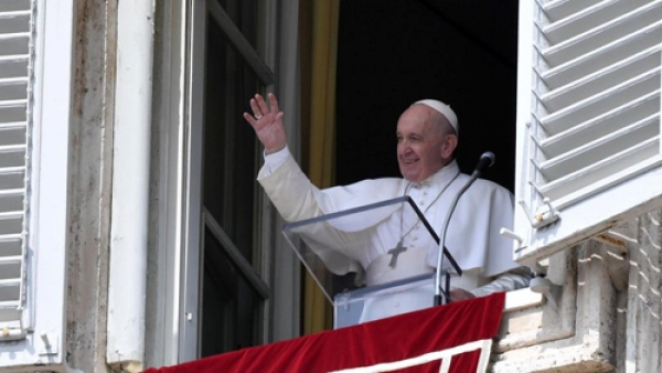 “La carrera hacia los primeros lugares arruina la fraternidad”: Papa Francisco