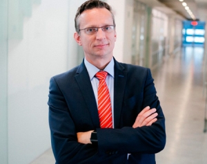 Henning Boettcher, Gerente de Tecnologías de la Información de Volkswagen Financial Services.