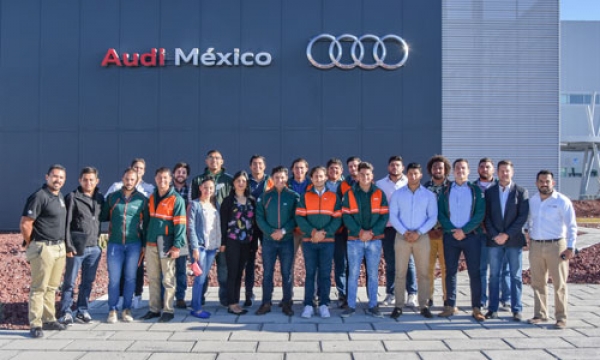 Aprender del éxito, Aztecas UDLAP y Audi México