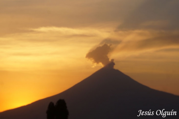 Registra el Popocatépetl exhalaciones de baja intensidad