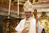 Monseñor Felipe Pozos Lorenzini presidió misa en la Parroquia de la Virgen de los Desamparados.