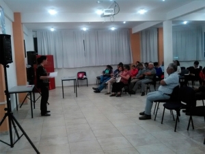 Integrantes de 6 Pastorales de la Parroquia de Los Desamparados organizan la recepción a refugiados.