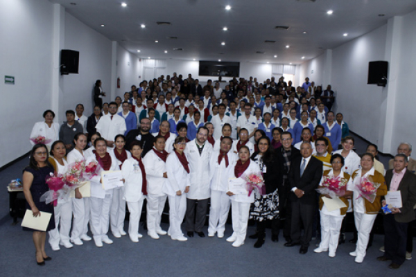 Promueve ISSSTEP profesionalización de personal de enfermería