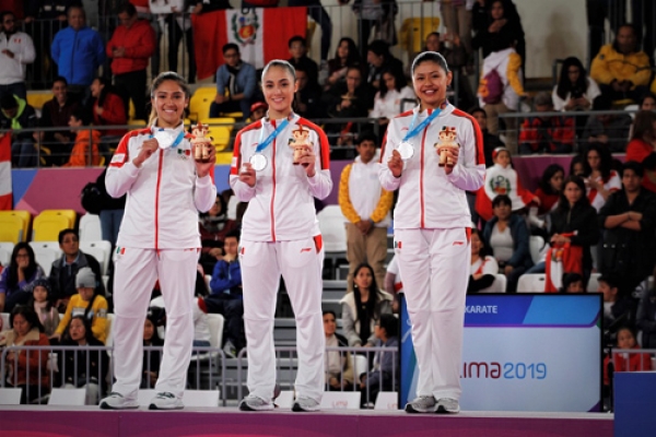 La titán Victoria Cruz Romano hace historia; logra medalla de plata en el karate de los juegos Panamericanos de Lima 2019.