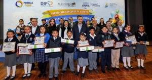El Sistema Estatal DIF, la Auditoría Puebla y la SEP estatal realizan premiación.