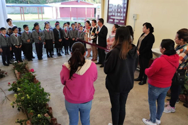 Escuelas de calidad para Xiutetelco