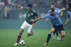 México goleado ante Uruguay