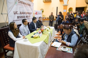 Enrique Rivera anuncia eventos a realizarse en Chignahuapan