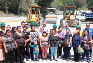 Avanza rehabilitación de carretera Texcapa-Tlapacoya