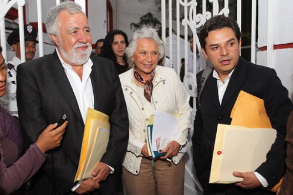 Olga Sánchez Cordero, exsenadora y ahora Sria.  de Gobernación, presentó iniciativa para federalizar al Notariado.