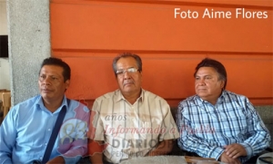 Maestros de la CNTE se reúnen con AMLO
