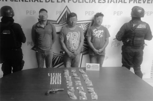 Detienen a tres presuntos delincuentes en Texmelucan