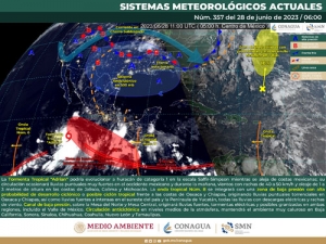 &quot;ADRIAN&quot; favorecerá lluvias fuertes a muy fuertes con vientos de 40 a 60 km/h y oleaje de 1 a 3 m de altura en las costas de Nayarit, Jalisco, Colima y Michoacán.