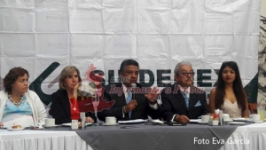 Voto de confianza a Barbosa: SINDEMEX