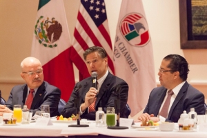 Para México y E.U. en su primera reunión.