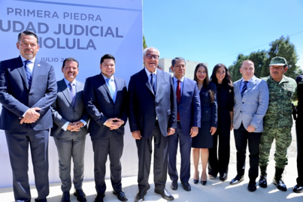 Los tres Poderes del estado fortalecen la impartición de Justicia en Puebla