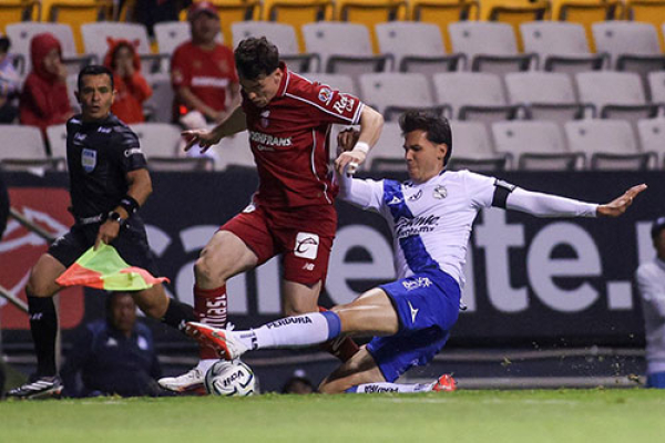 Toluca con autogol gana a Puebla