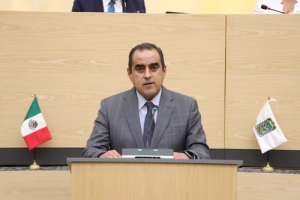 Piden establecer tarifas por uso de estacionamientos