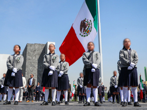 Docentes y alumnos realizarán &quot;Guardias a los Símbolos Patrios&quot;