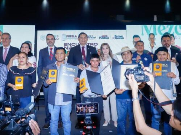 Puebla impulsa producción de mezcal: Armenta