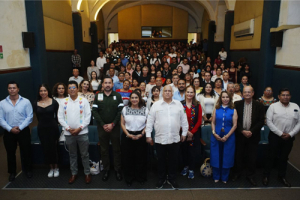 &quot;La recta final&quot;, conferencia de Torruco, se llevó a cabo en Puebla