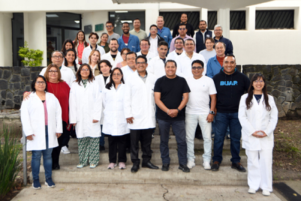 Cuatro decadas de trabajo científico del ICUAP