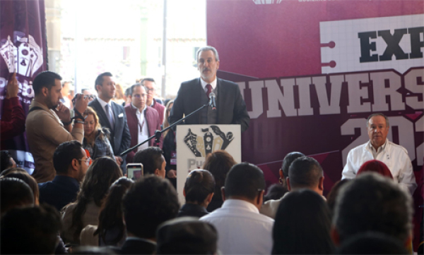 El alcalde Pepe Chedraui inauguró Expo Universidades 2025