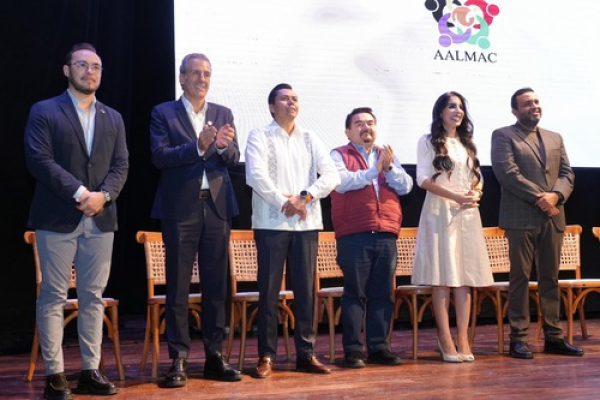 El alcalde Pepe Chedraui asiste al AALMAC en Chiapas