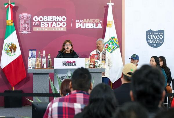 SEP atiende necesidades de Normal Rural de Teteles
