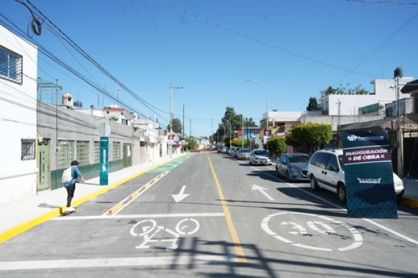 Nueva infraestructura vial en colonia Aquiles Serdán