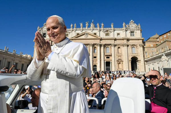 El Papa León XIV pide no delegar decisiones humanas a los algoritmos