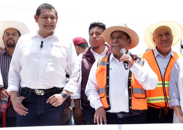 Queda rehabilitada la carretera San Francisco Totimehuacan