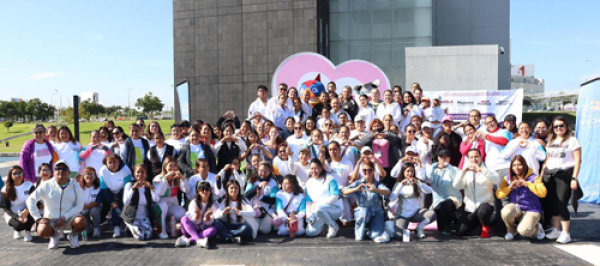 Más de 200 poblanas participan en Taller de Karate Do