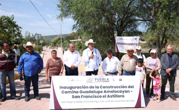 Se inauguraron carreteras en Xochiltepec, Huaquechula y Tochimiltzingo