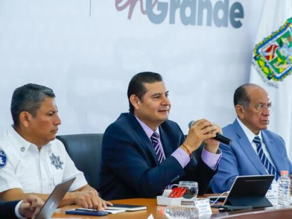 Revista vehicular atiende seguridad en el transporte: Armenta