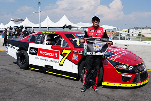 Motorcraft y Xavi Razo se llevan la pole en Amozoc