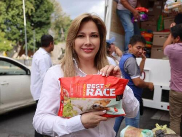 Envía SEDIF más ayuda humanitaria a la Sierra Norte
