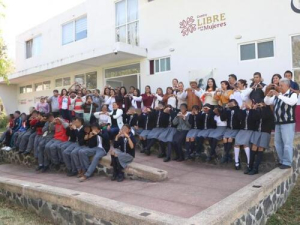 Impulsan actividades comunitarias en Centros LIBRE