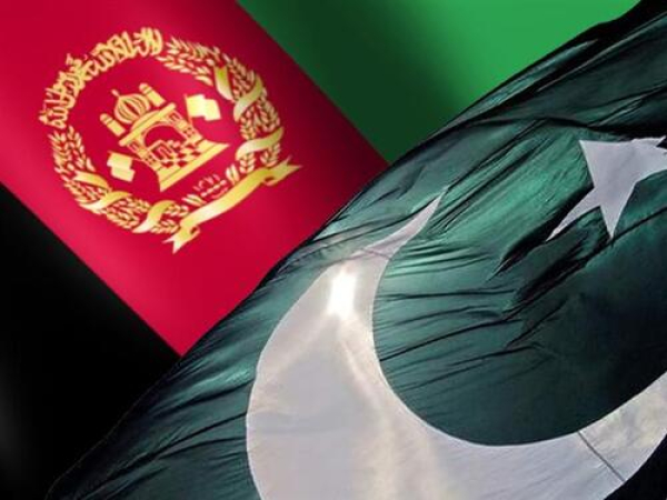 Banderas de Afganistán y Pakistán 