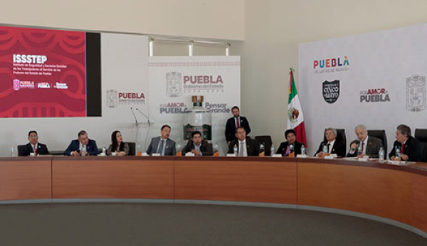 ISSSTEP fortalece salud y seguridad social en Puebla