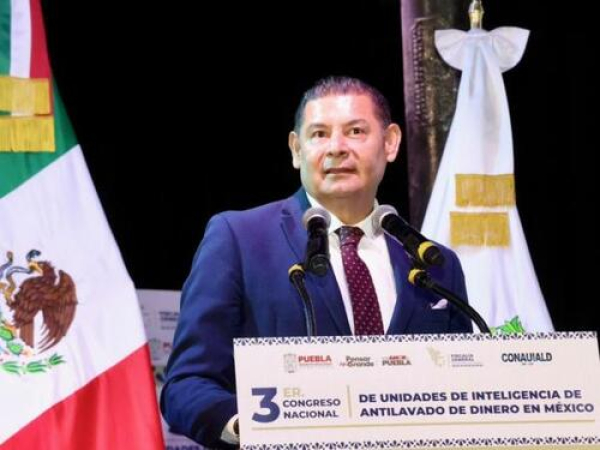 Alejandro Armenta inaugura III Congreso Antilavado de Dinero