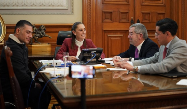 Sheinbaum y Trump sostienen llamada telef&oacute;nica