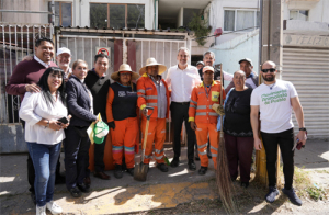 El mantenimiento de las áreas verdes de la Colonia Las Hadas son supervisadas