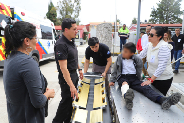 Padres de familias están capacitados ante contingencias