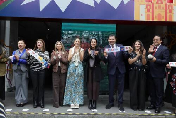 Puebla lleva artesanía y gastronomía a Punto México