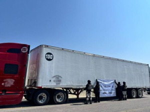 En Tepeaca, SSP recuperan tractocamión robado