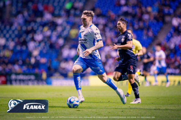 Rayados aprovecha los errores defensivos de la Franja
