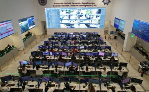 Puebla reconoce al personal del 911